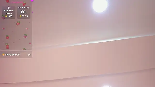 Larissa Miller online show from September 22, 1:20 pm