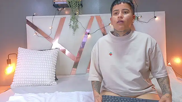 ScarlettVex   online show from September 15, 7:54 pm