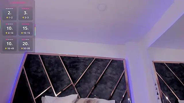 SusanaHenao online show from December 13, 7:53 pm