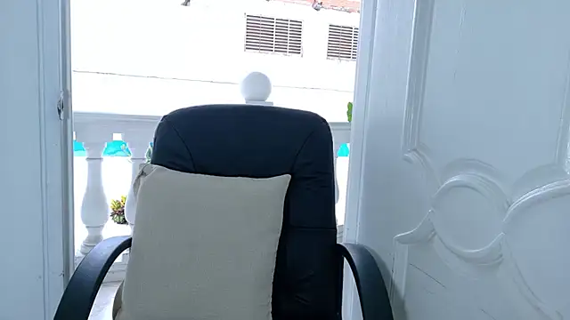  Gaaia  online show from February 8, 9:07 pm