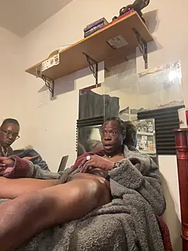 SucculentSexiness0 online show from April 11, 2:50 am