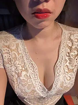 Yumii 09 online show from February 20, 3:24 pm