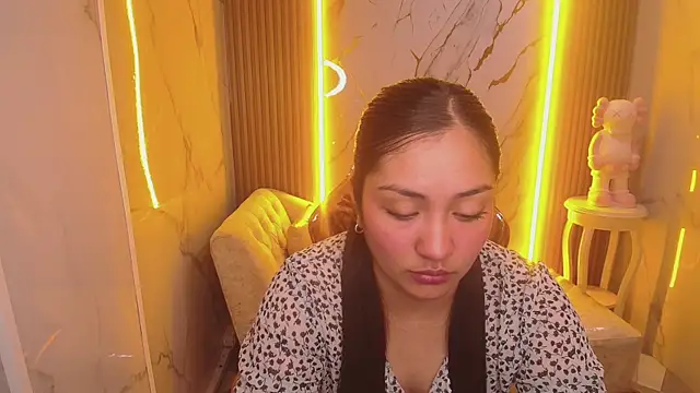 Ivony18 b online show from October 5, 3:33 am