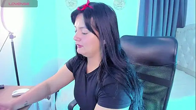 Sunnycurvymf online show from September 25, 2:05 pm