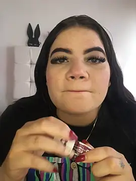 Kuromy x online show from February 7, 6:56 pm