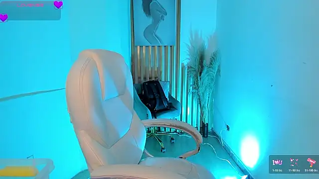 IanGilbert online show from February 12, 7:59 pm