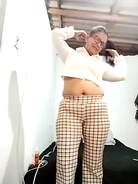 Africa moont online show from September 17, 7:23 pm