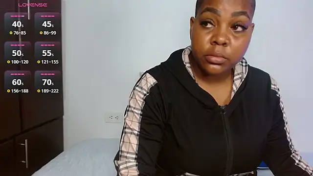 Kayla21  online show from February 2, 1:54 pm