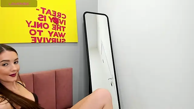 LoraSunnyy online show from January 14, 7:46 am