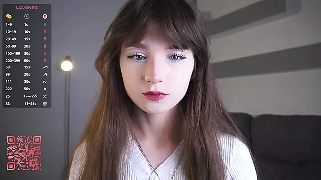 DreamyDaisy online show from October 3, 6:24 pm