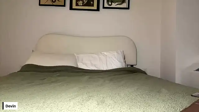 devingodsin online show from October 5, 11:32 pm