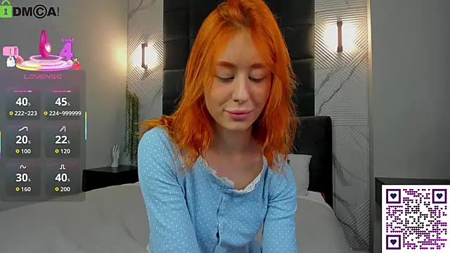 Lisafoxy  online show from September 9, 12:10 am