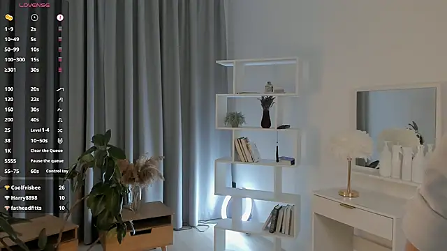 SirenaOstrem online show from September 12, 1:50 am