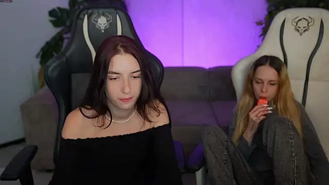  Lili 054 online show from November 10, 3:18 pm