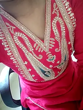 Pool Girls online show from December 18, 8:30 am