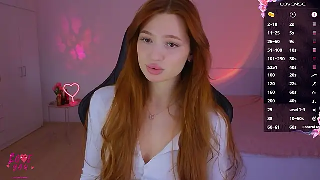 CuteAriel7 online show from February 3, 4:56 pm