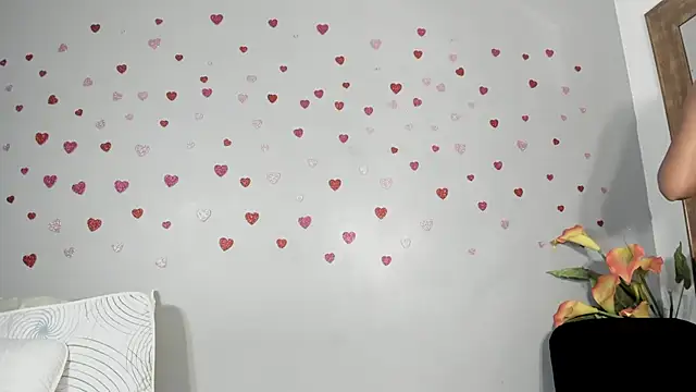 SophieW1 online show from February 25, 12:48 pm