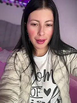 Mia salinass online show from April 9, 5:51 pm