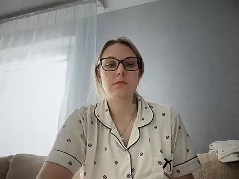 NikexPretty online show from June 2, 9:54 am