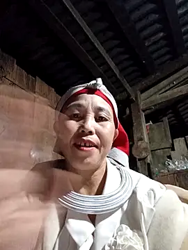 me-cute online show from November 22, 12:19 pm