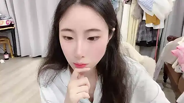 Freya7777 online show from September 24, 1:21 pm