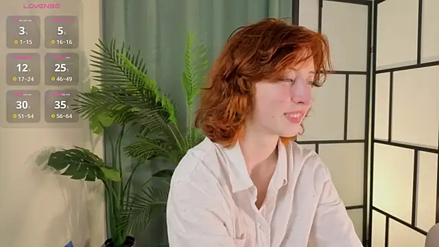 JuanaFriesz online show from September 18, 7:18 am