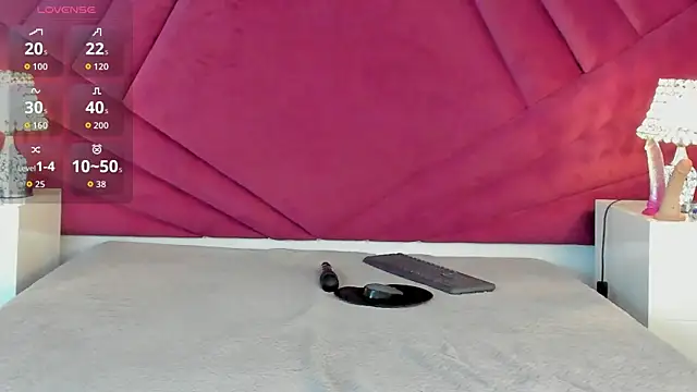 VeraGarnier online show from September 9, 8:08 pm