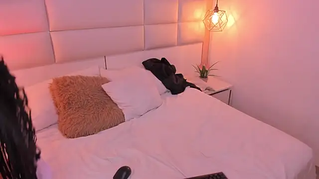 Lucia jane online show from January 15, 8:37 pm