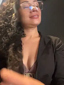 CarolaynStone online show from November 24, 1:02 pm