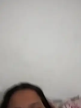 lauramartins7 online show from December 20, 1:53 am