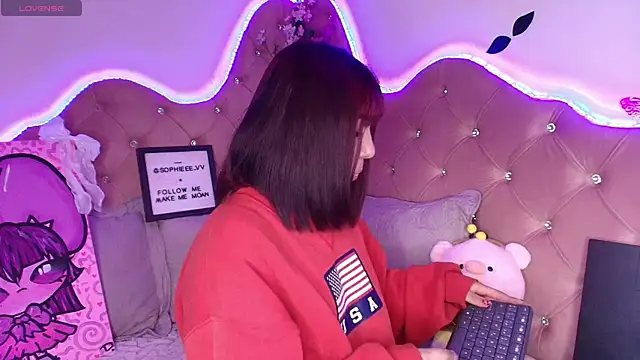 sophiievv online show from October 19, 8:11 pm