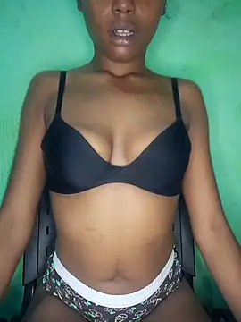 pretinha br online show from September 30, 9:30 pm