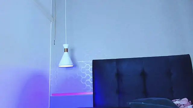 Tsuki Maru online show from September 21, 9:24 pm