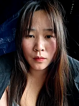 ALIENHR38 online show from March 17, 5:55 am