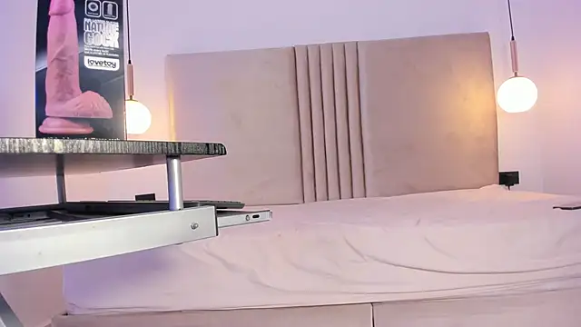 PamelaBonnet mml online show from September 22, 8:07 pm