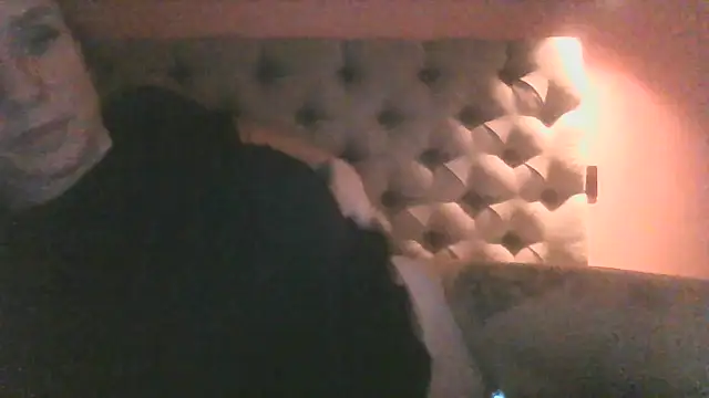 Justnani001 online show from October 30, 10:00 pm