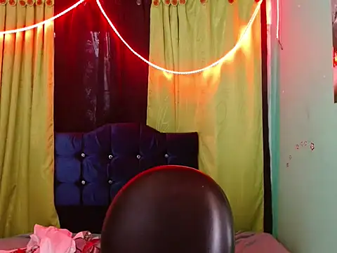 canelasexy 1 online show from March 7, 9:00 pm