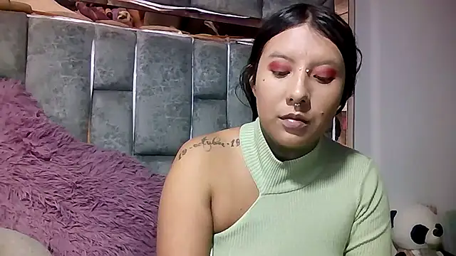 missashlyrosette online show from March 2, 2:02 pm