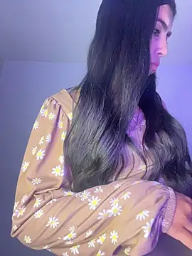 DianeSuns  online show from March 20, 4:39 am