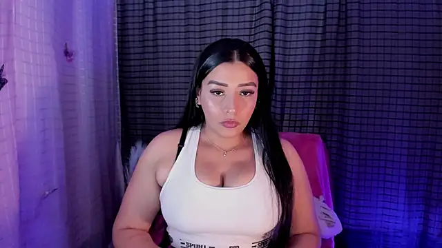 Kayleemorales online show from February 11, 5:47 pm