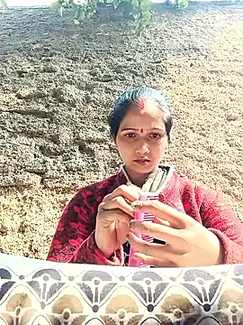 Jooli xx online show from January 18, 5:59 am