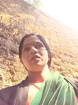 Jooli xx online show from February 21, 6:36 am