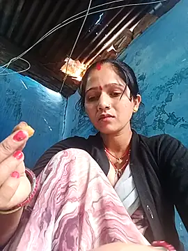 Jooli xx online show from February 27, 8:36 am