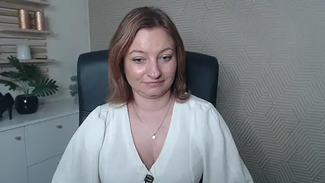 angelaSamt online show from November 7, 10:43 am