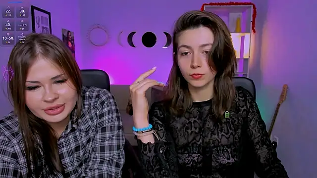 kitniss dreamy online show from March 28, 8:08 pm