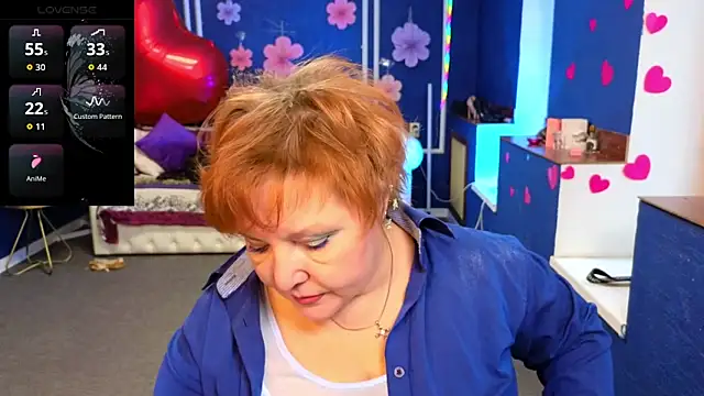 Kira Kenett online show from April 8, 7:10 am