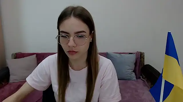 aSingleOne online show from October 17, 8:01 pm