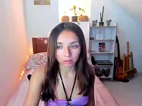 megan doll2123 online show from December 14, 5:30 pm