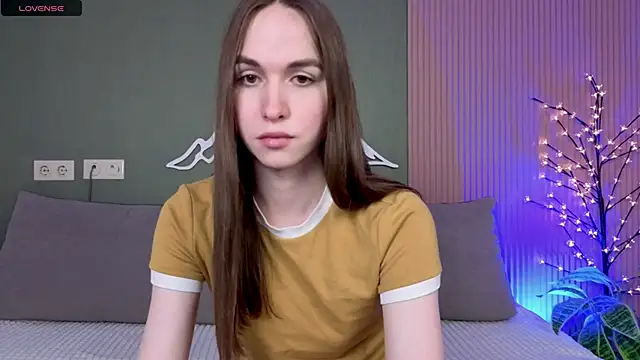 Angeel Kate online show from September 25, 12:15 pm