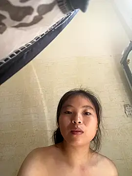 viluna online show from October 10, 5:12 am